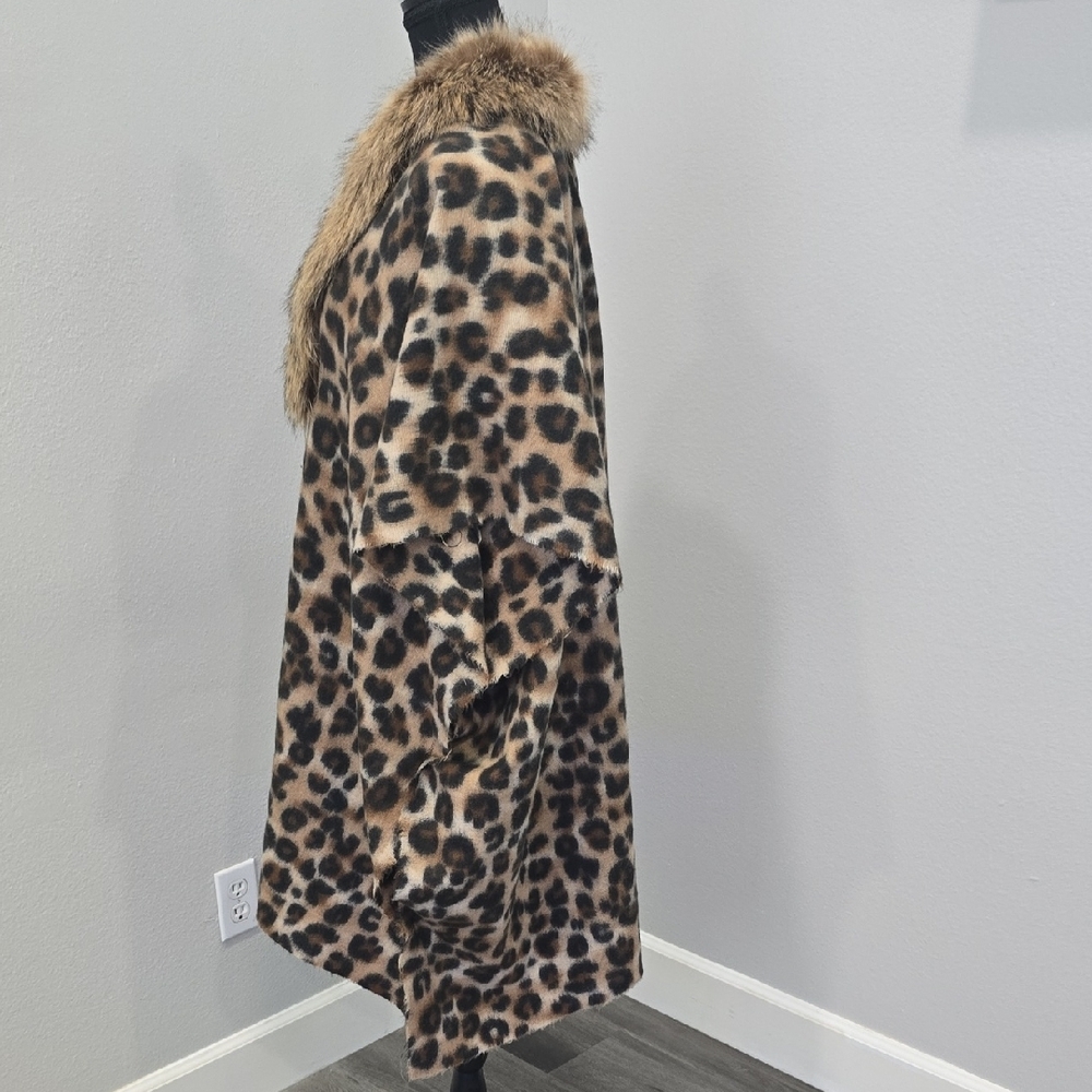 Animal Print Shawl Cape with Faux Fur Trim, One Size, Brown/Cream - Picture 4 of 7
